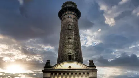 Ehrenfeld-Führung - Helioshaus und Leuchtturm